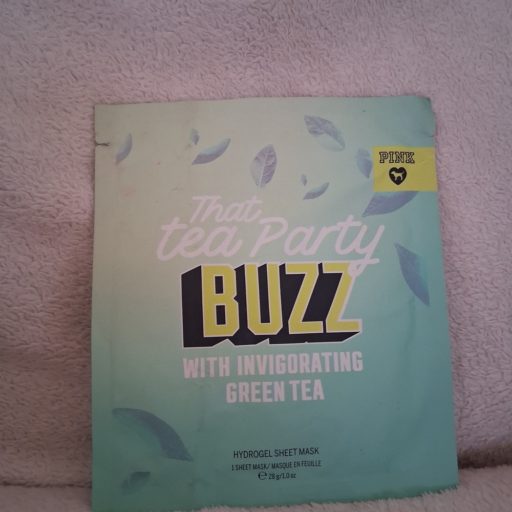 Pink Hydrogel Sheet Mask with Green Tea